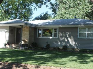 2163 Edward St, Salina, KS 67401