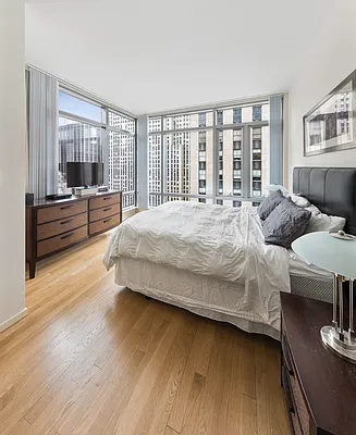 Rented by Douglas Elliman | media 49