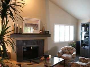 2250 E Calle Papagayo, Palm Springs, CA 92262