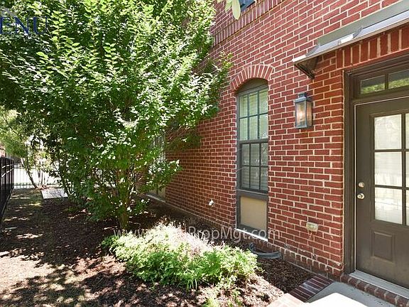 2nd image of 3153 Long Blvd