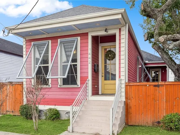 1442 Lesseps St, New Orleans, LA 70117