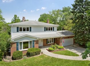 2939 Bob O Link Rd, Flossmoor, IL 60422