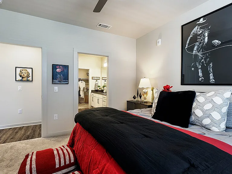 Guest Suite - Bedroom 1