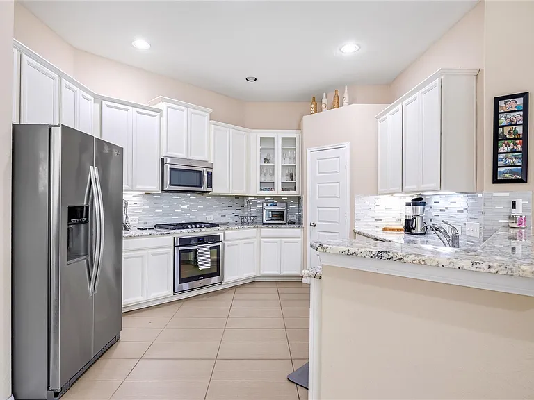 7030 Villa Mountain Ln — Photo 19
