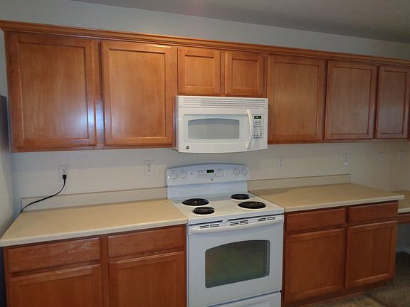 2nd image of 15697 E Randolph Pl