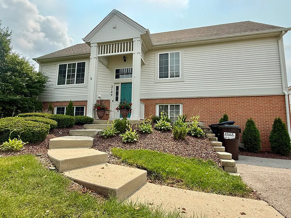 2144 Concord Dr #2144