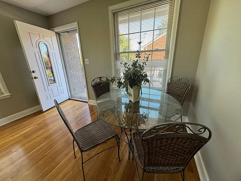 1024A Mitchell Rd — Photo 20