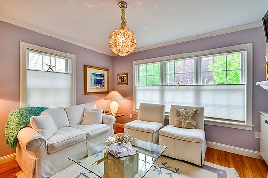 3rd image of 32 Bromfield St #B