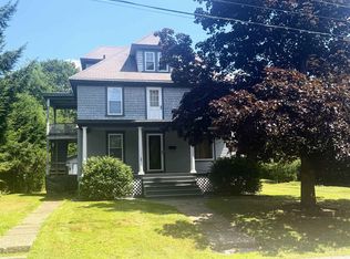 32 Hartness Avenue, Springfield, VT 05156