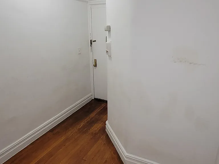 8814 Bay Pkwy #ZC — Photo 14