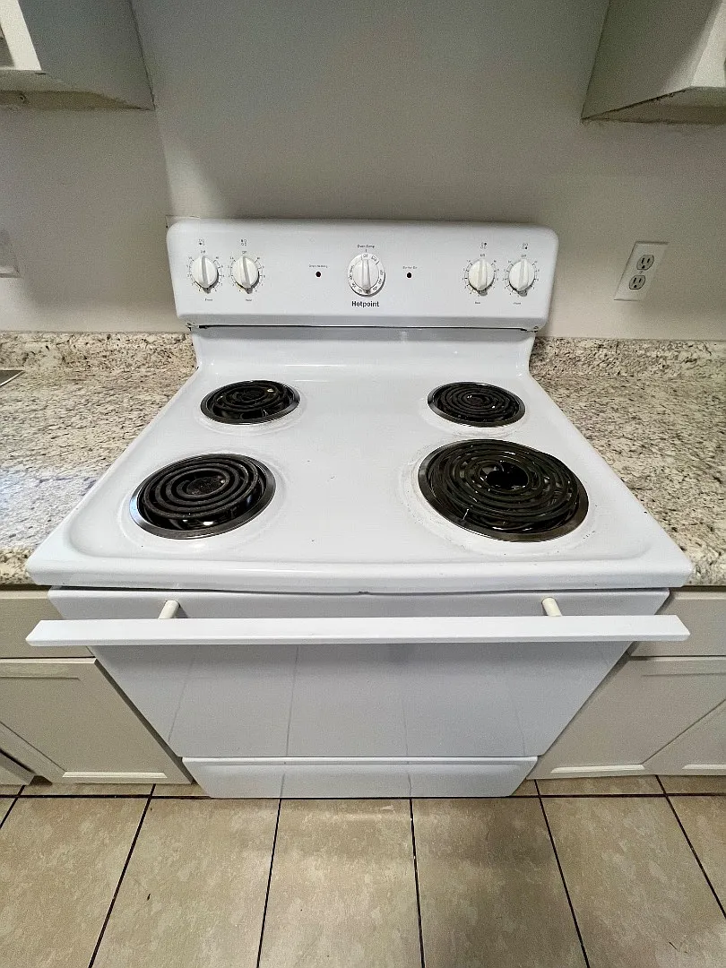 103 Sweetbriar St - Unit C — Photo 2