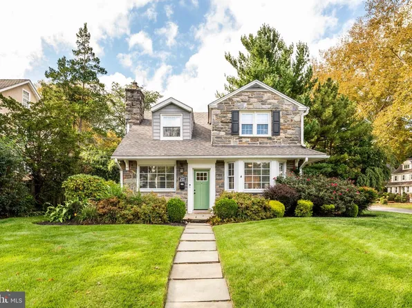 244 W Hathaway Ln, Ardmore, PA 19003