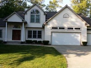 1132 Bear Lake Rd, Muskegon, MI 49445