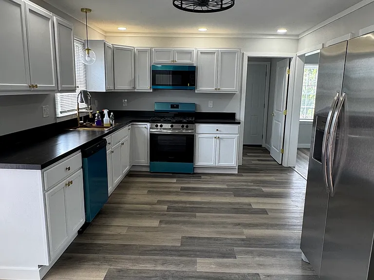 6571 Rock Springs Rd — Photo 15