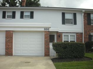 166 Drury Ln, Cleveland, OH 44124