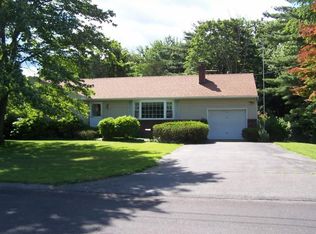 16 Sherry Ln, Kingston, NY 12401