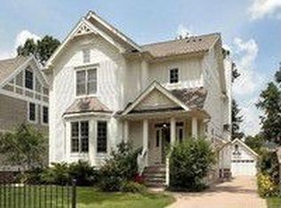 1720 Elmwood Ave, Wilmette, IL