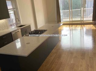 799 E 4th St #2, Boston, MA 02127