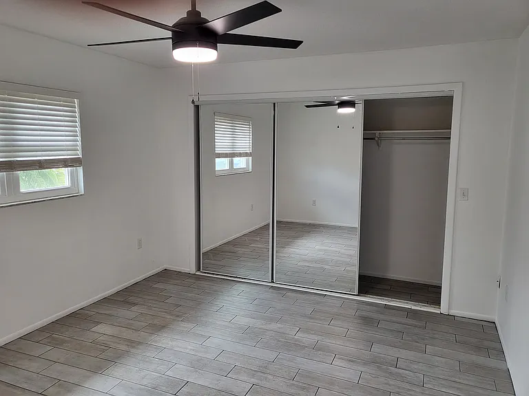 4210 Oak Ln #HOME — Photo 10