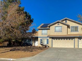 16261 Lake View Ln, Apple Valley, CA 92307