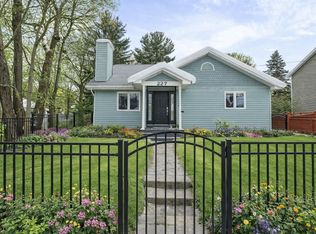 227 Monroe St, Traverse City, MI 49684