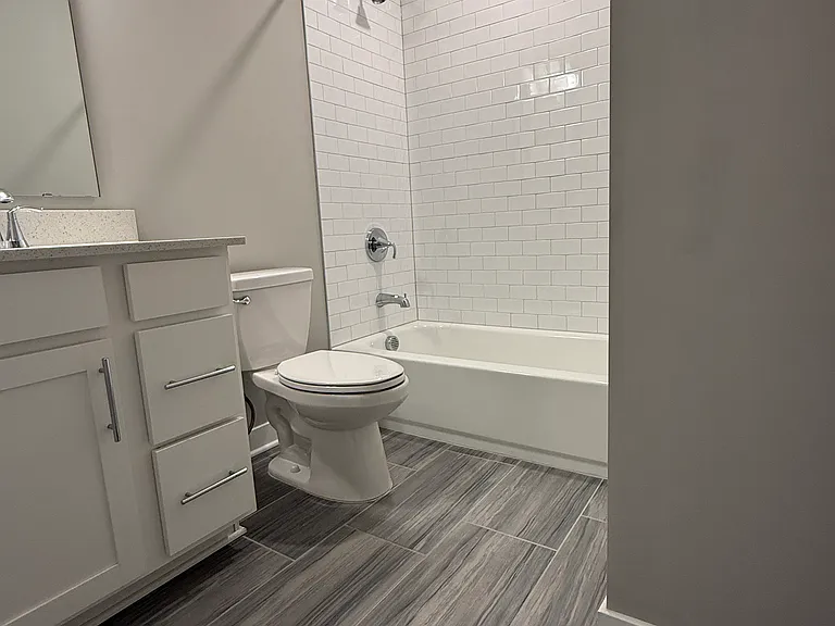 Common Bath on Third Floor