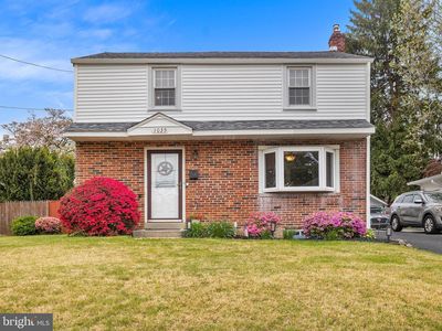 1035 Girard Ave, Swarthmore, PA, 19081