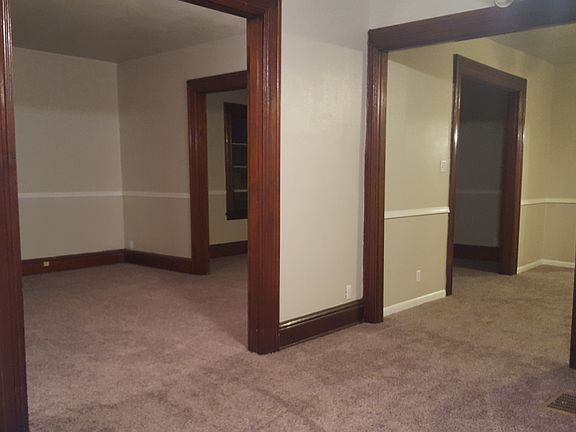 New carpet and paint!
