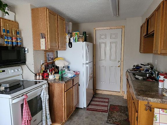 4th image of 1085 1st Ave
