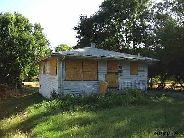 2nd image of 3319 Camden Ave