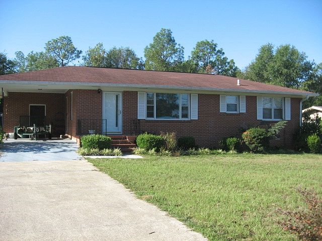 1st image of 115 Lakeview Dr