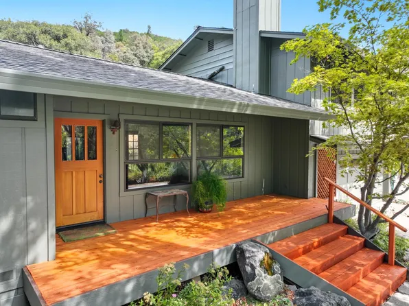 15214 Manzanita Diggins Dr, Nevada City, CA 95959