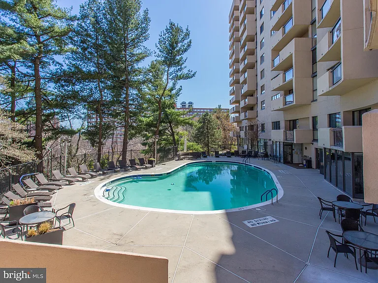 1101 S Arlington Ridge Rd #804 — Photo 95