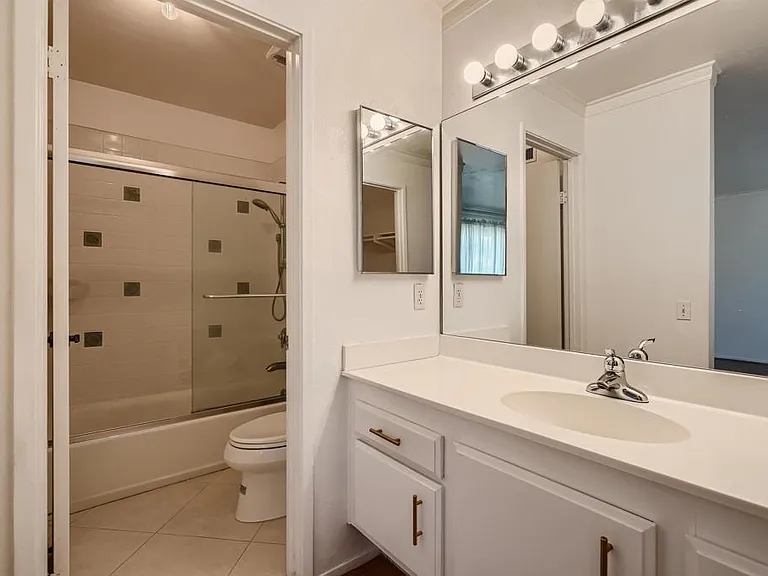 3253 Caminito Eastbluff — Photo 19