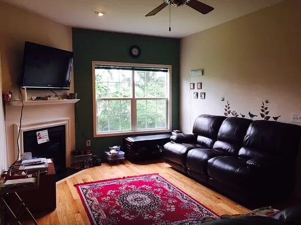 2402 Braken Ave, Wilmington, DE 19808