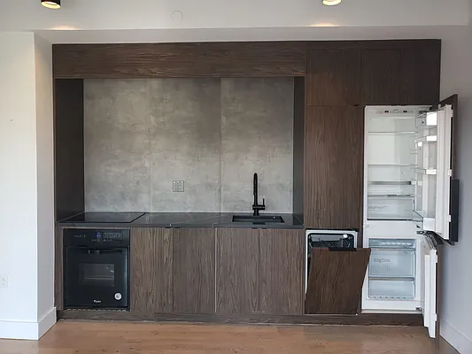 Rented by Lodger Corp | media 28