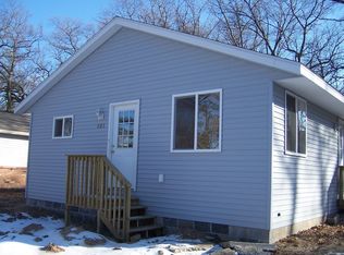 621 Adams Ave, Muskegon, MI 49442