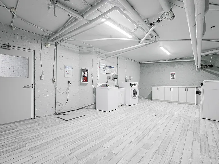 18 Tichester Rd #STUDIO — Photo 34