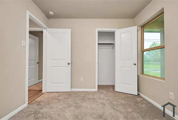 1707 Kansas St — Photo 17