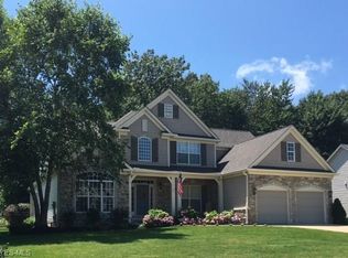 12100 Summerwood Dr, Concord, OH 44077