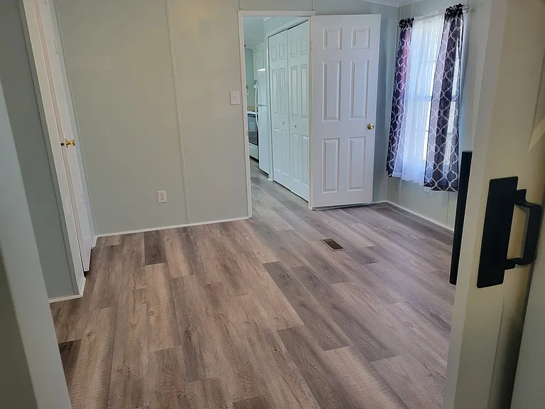 1107 Lissie Ln — Photo 11