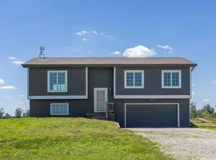 60050 Karns Rd, Pacific Junction, IA 51561