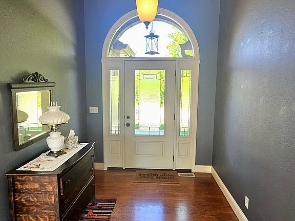 4th image of 3608 Cody Dr