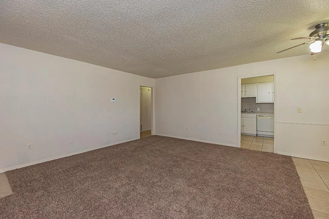 Building Photo - 816 Delmar Ct