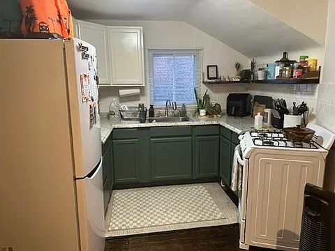 617 Doolittle Ave #2 — Photo 9