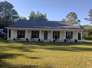 60 Candy Ln, Douglas, GA 31533