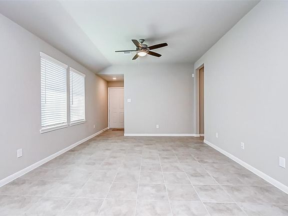 3rd image of 5434 Sunway Dr