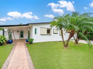 8860 SW 43rd St, Miami, FL 33165