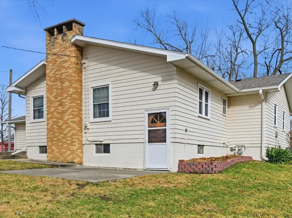 128 N Locust St, Carson, IA 51525