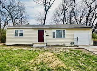 4011 E 55th St, Kansas City, MO 64130